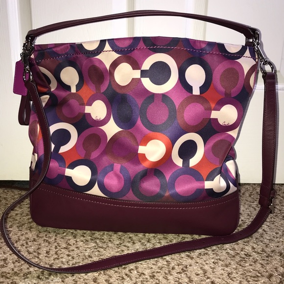 Coach Handbags - NWOT Large Coach Park OP Art Scarf Print Hobo